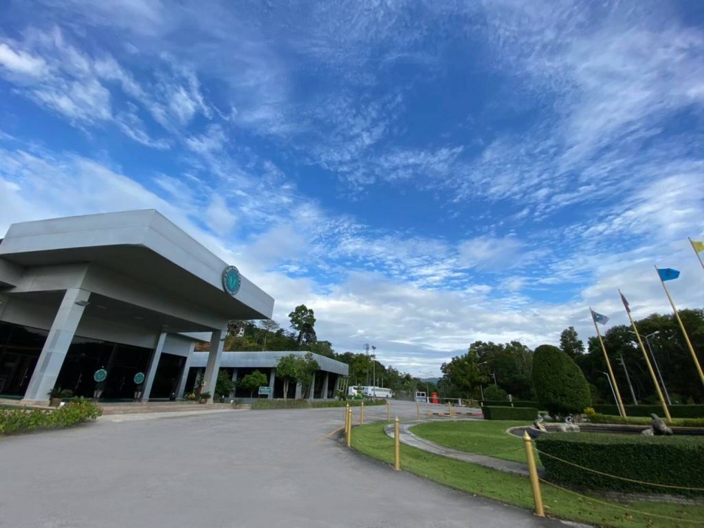 phuket-royalpark-3
